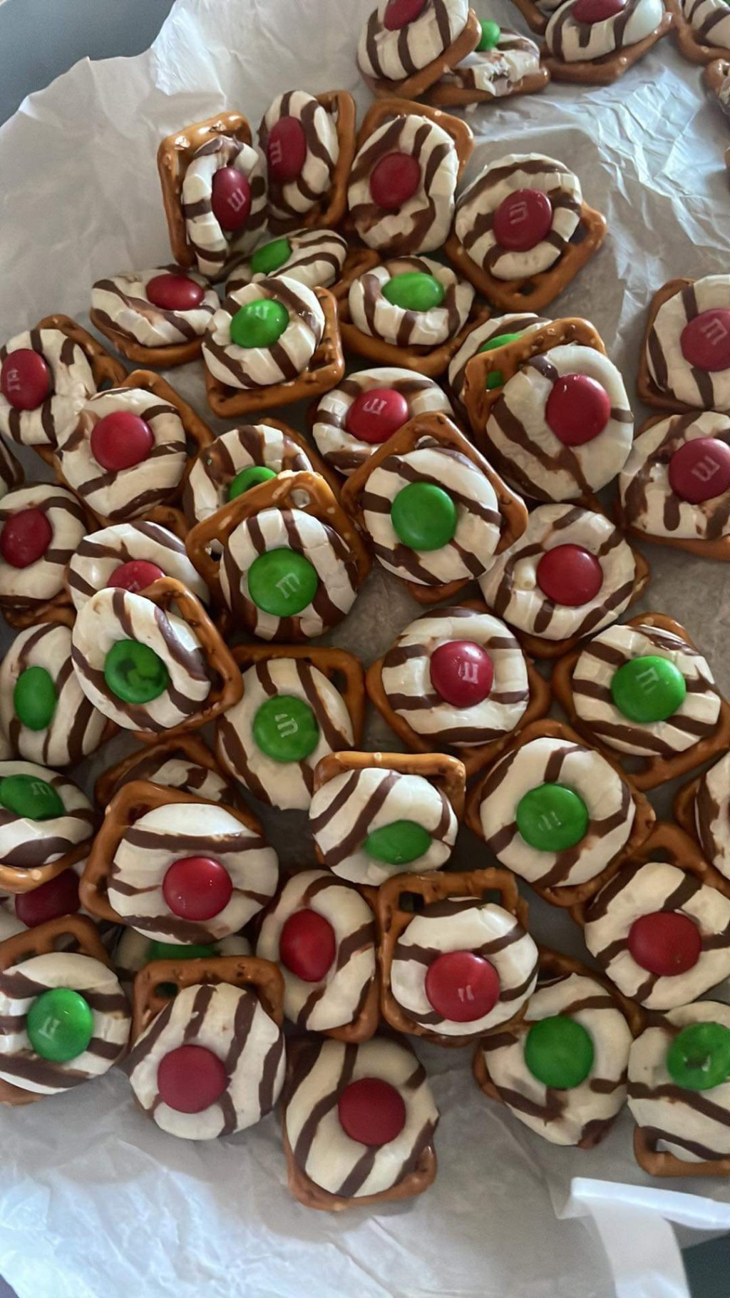 EASY PRETZEL BITES AKA ZEBRA NIPPLE&nbsp;TREATS